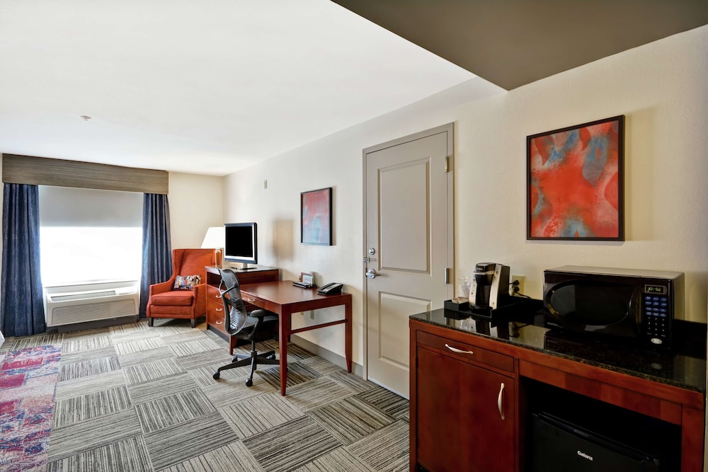 Hilton Garden Inn Gulfport Airport - photo 8