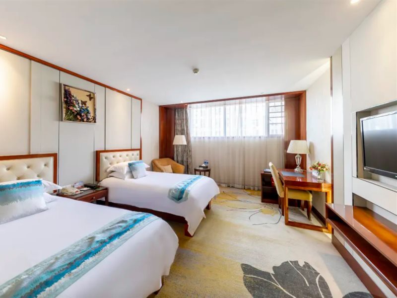 Zhenbao Holiday Hotel — 4-Star Luxury Hotel in Nanjing, People's Republic of China