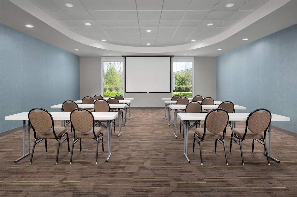 Home2 Suites by Hilton Nashville Airport - photo 37