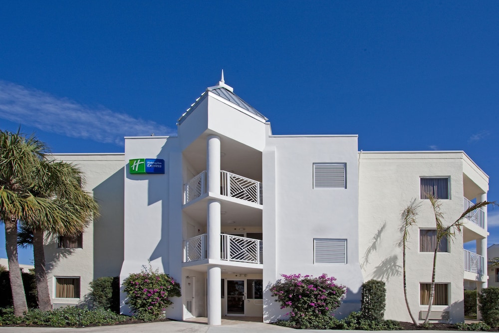Holiday Inn Express North Palm Beach Oceanview an IHG Hotel - featured photo