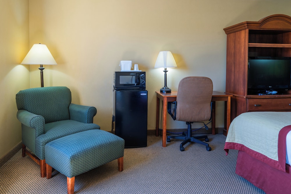 Baymont by Wyndham Pinedale - photo 28