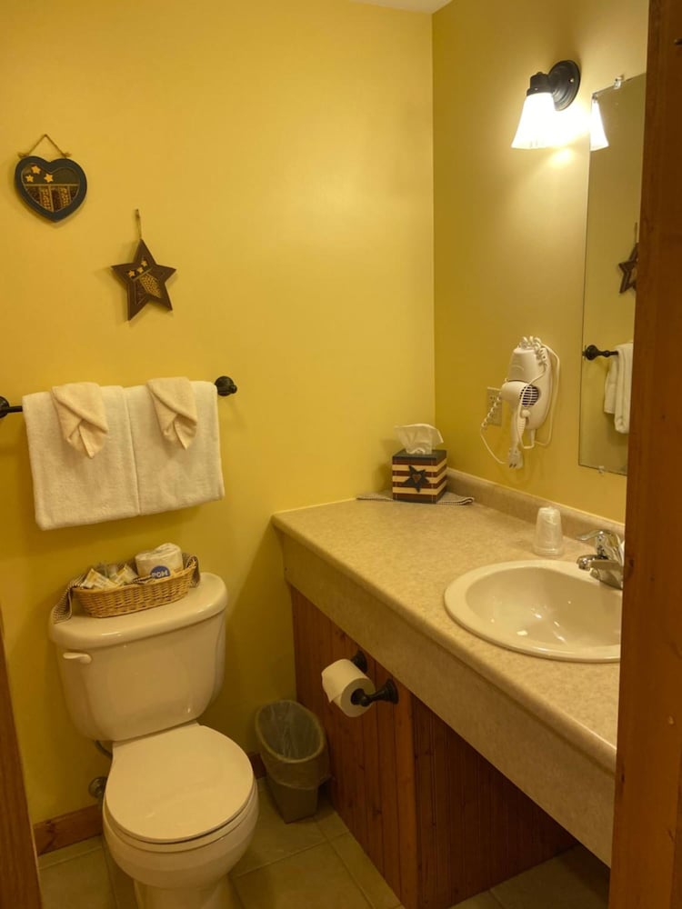 The Garrett Inn - photo 52
