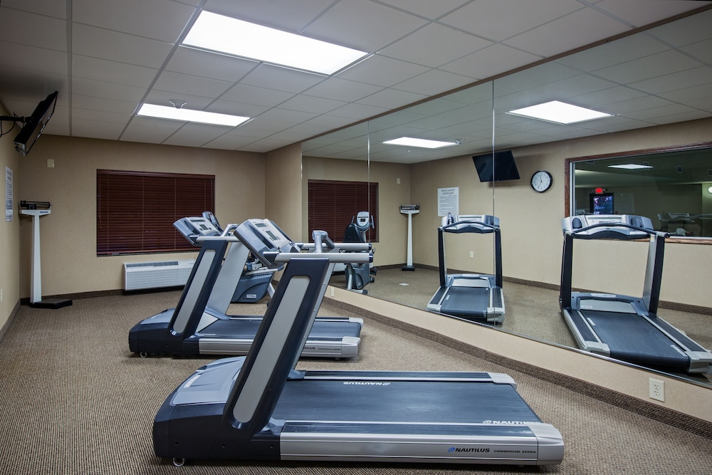 Holiday Inn Express Hotel & Suites Lewisburg by IHG - photo 20