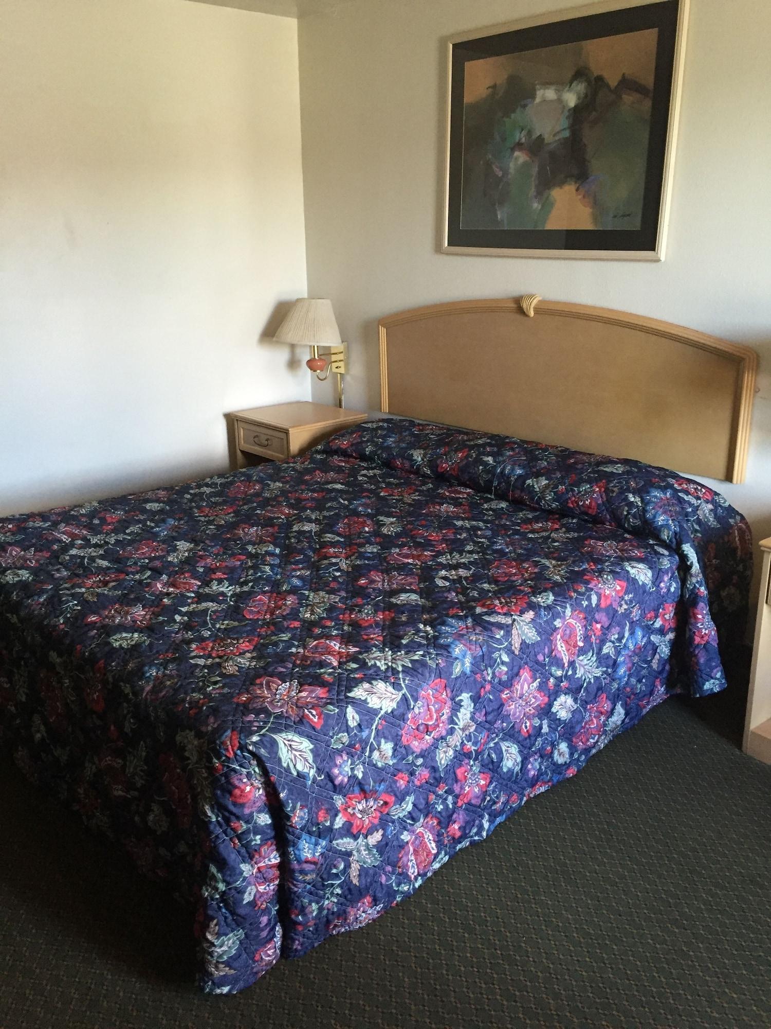 Kinder Inn - photo 16