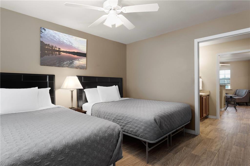 Eagle's Den Suites Andrews a Travelodge by Wyndham - photo 26
