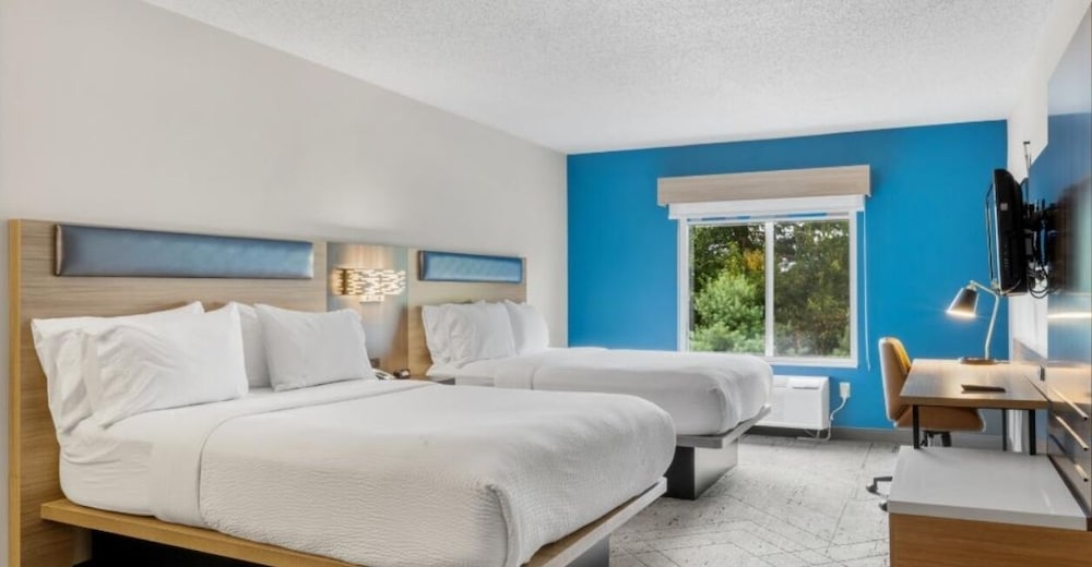 Holiday Inn Express Hartford Newington by IHG - photo 24