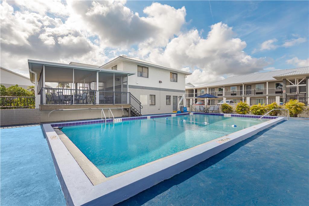 Best Western Space Shuttle Inn - carbon neutral hotel in Titusville