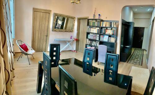 Cosy Marjanishvili Apartments