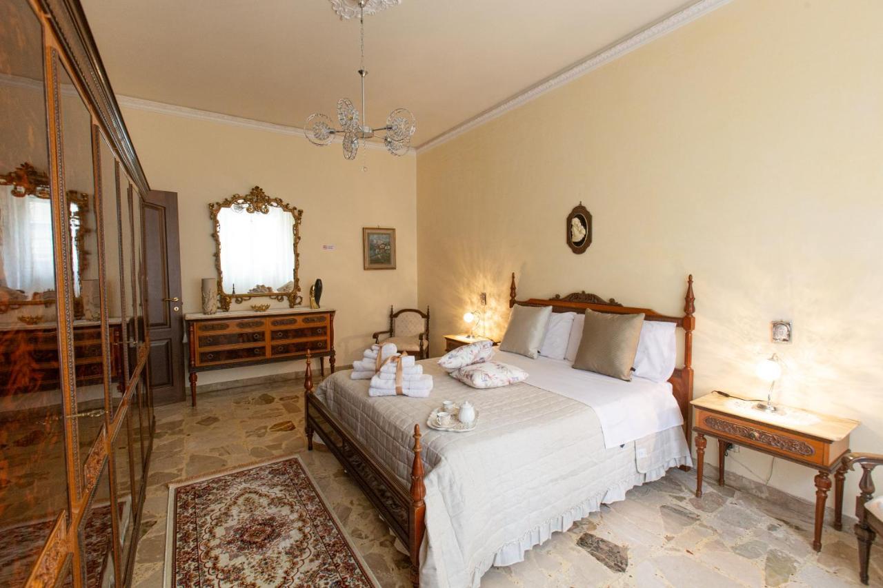 Casa Vacanze Kennedy — 4-Star Luxury Hotel in Favara, Italy