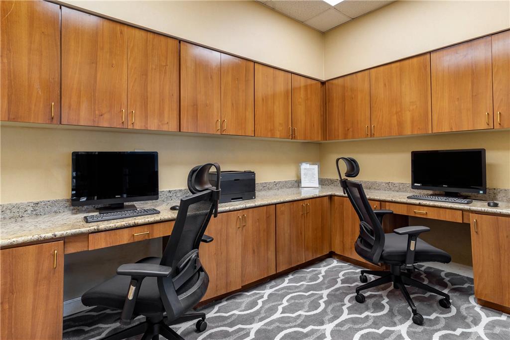 Comfort Inn & Suites near Six Flags - photo 30