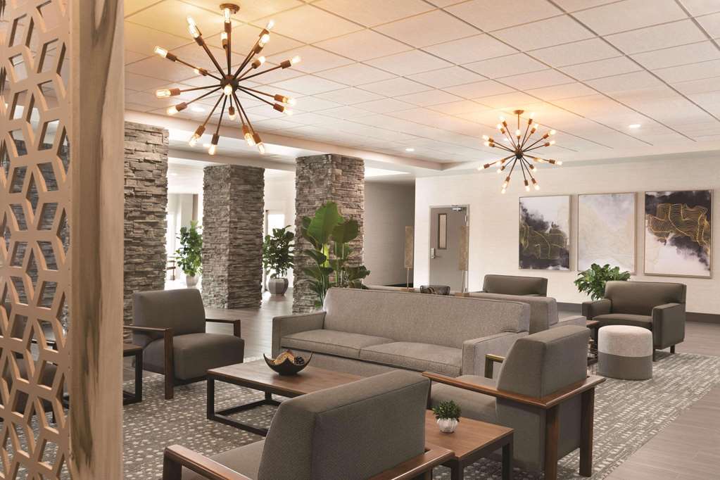 Radisson Hotel Oklahoma City Airport - photo 3
