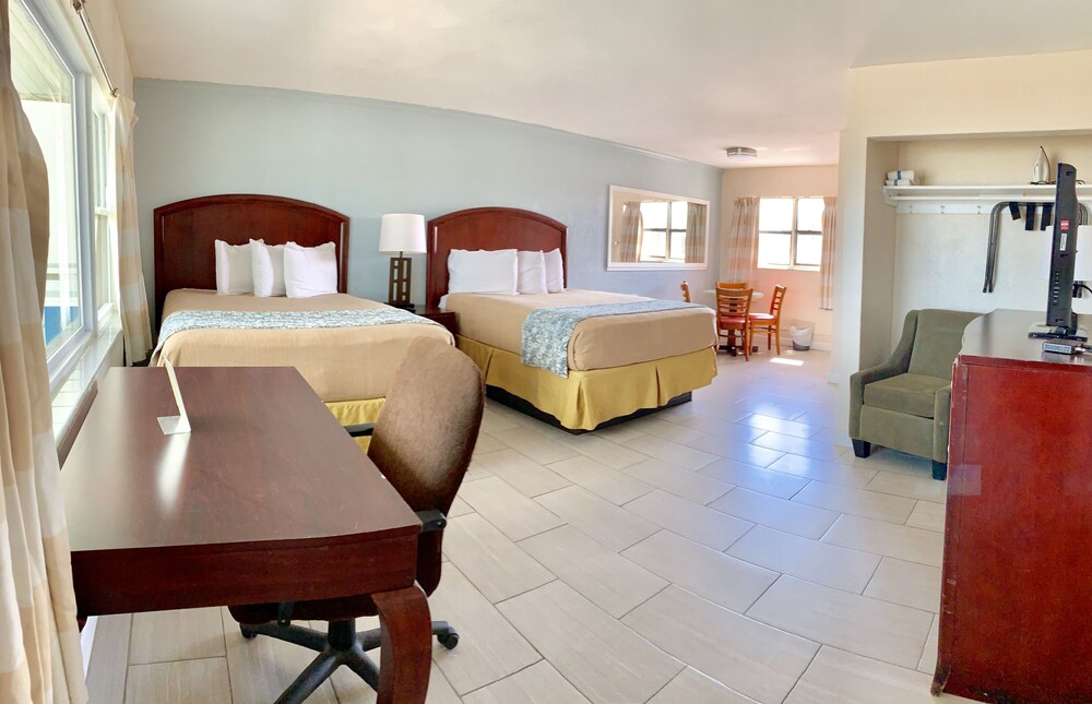 Sunrise Inn On The Beach - photo 8