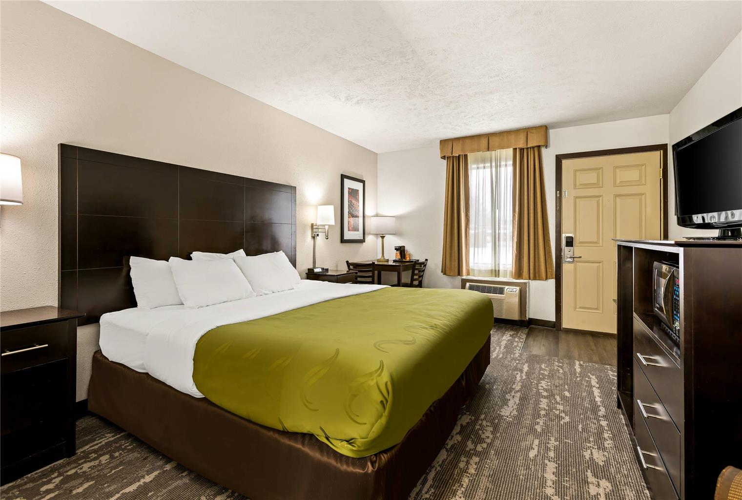 Quality Inn Traverse City - photo 9