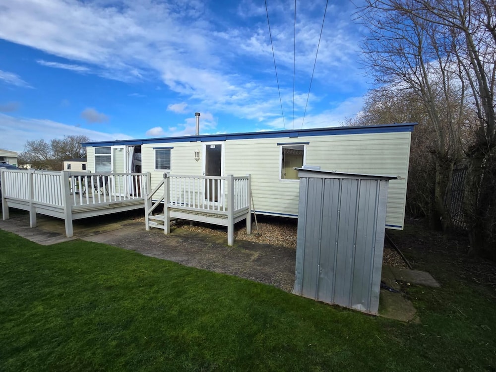 The Daxie 3 bed Caravan in Butlins Skegness in Skegness, United Kingdom