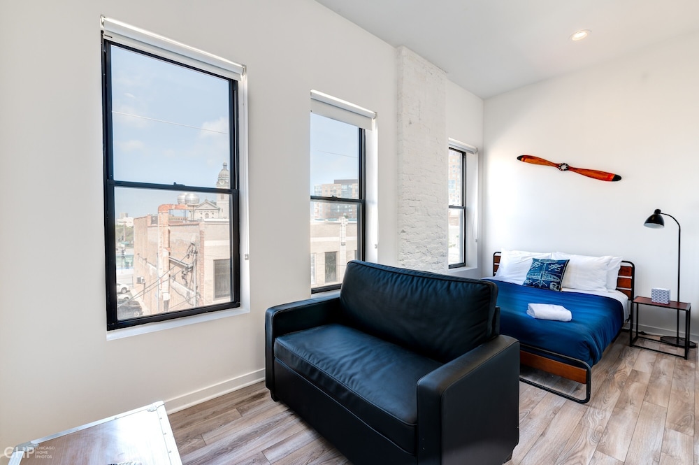 Chicago Third Floor Studio by 747 Lofts - photo 20