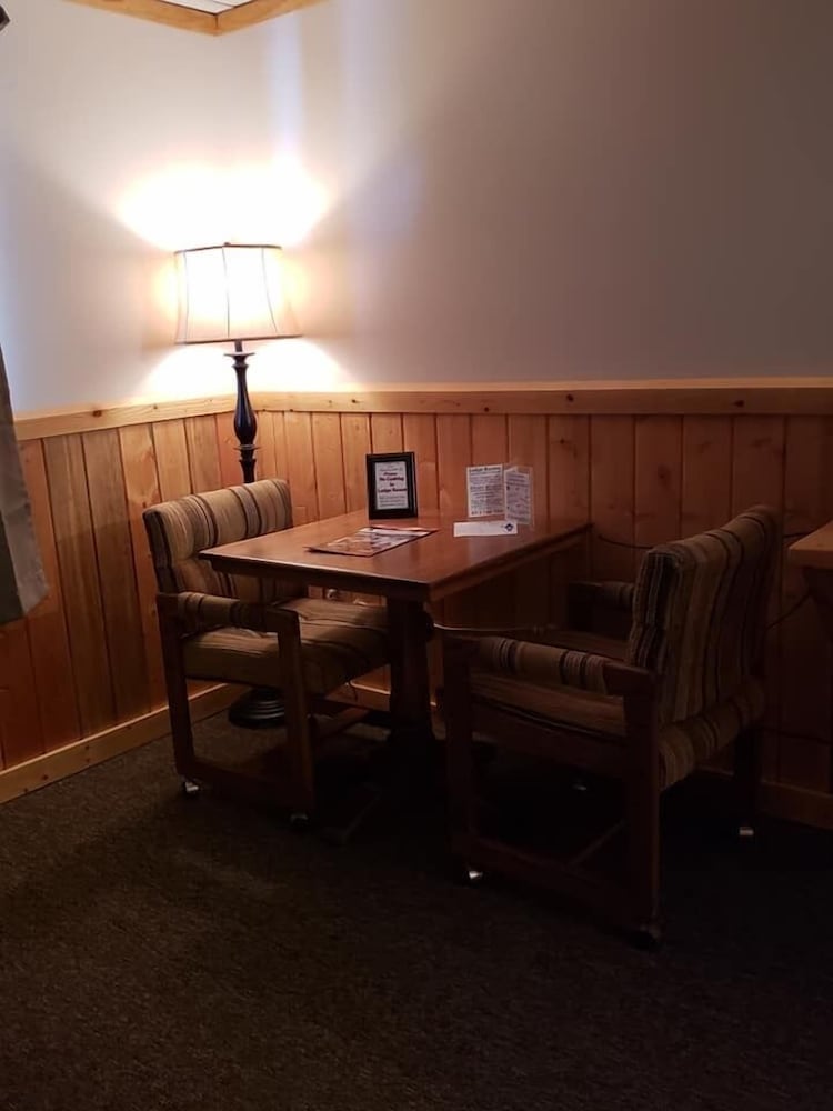 Lava Mountain Lodge - photo 22