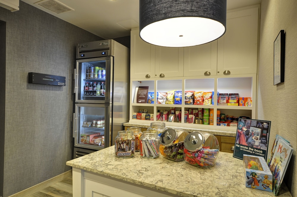 Homewood Suites by Hilton Phoenix Biltmore - photo 21