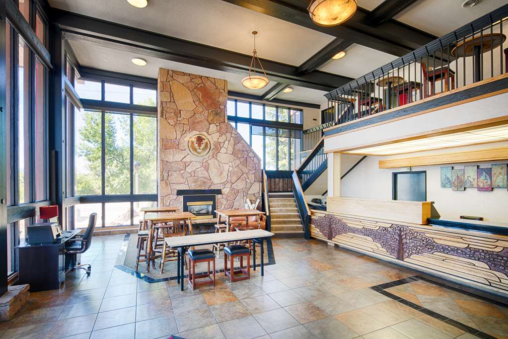 Red Lion Inn & Suites Missoula - photo 4