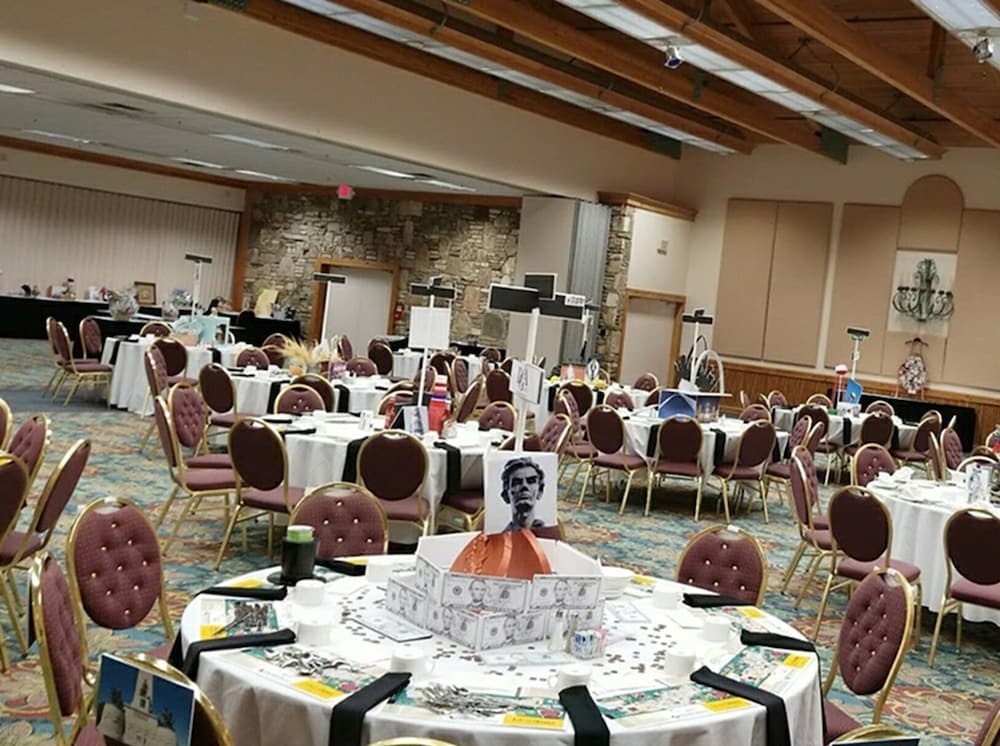 Inn of the Hills Resort and Conference Center - photo 37
