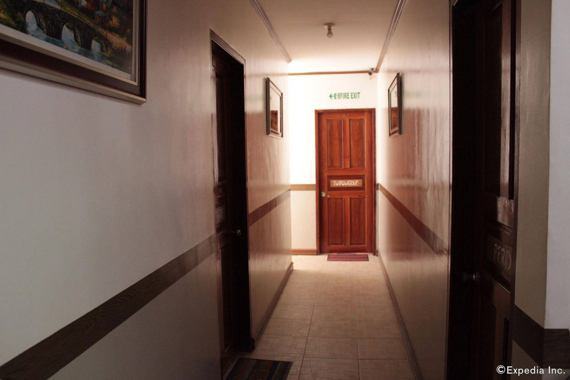 Apartelle de Gabrielle in Coron, Philippines