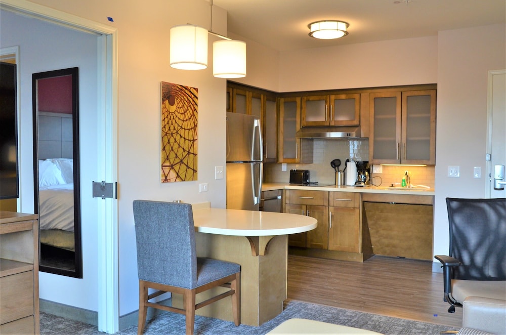 Staybridge Suites Hillsboro Orenco Station by IHG - photo 35