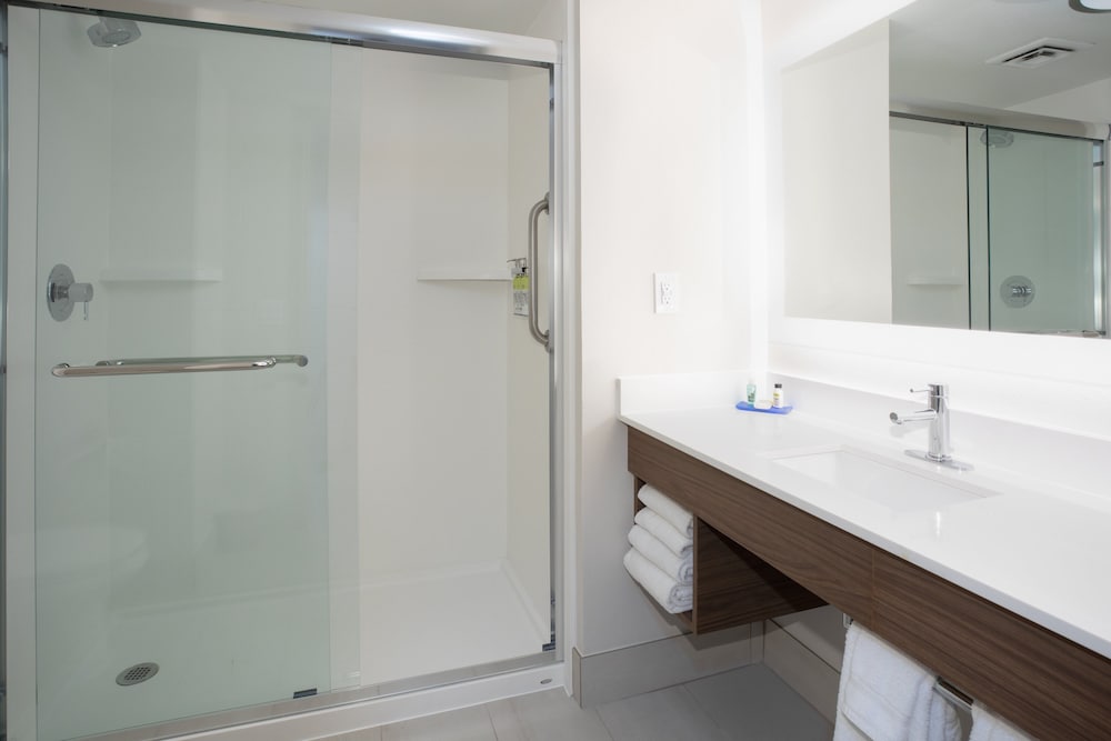 Holiday Inn Express Yreka Shasta Area by IHG - photo 22