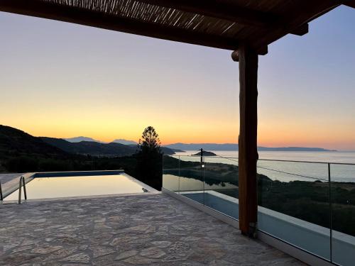 Villa Thea — 4-Star Luxury Hotel in Sitia, Greece