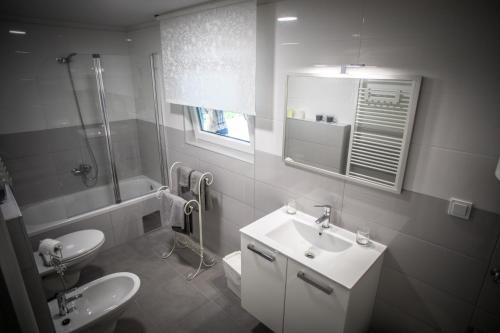 Apartman Magnolia — 4-Star Luxury Hotel in Ivanic-Grad, Croatia