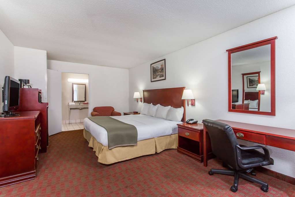 Baymont by Wyndham Manning - photo 4