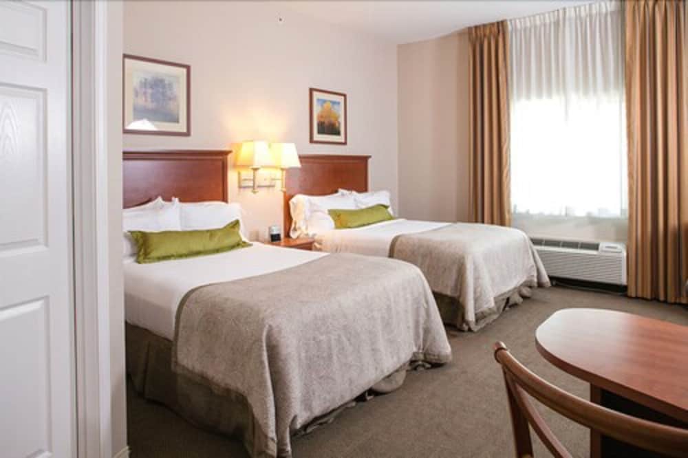 Candlewood Suites Bellevue by IHG - photo 13