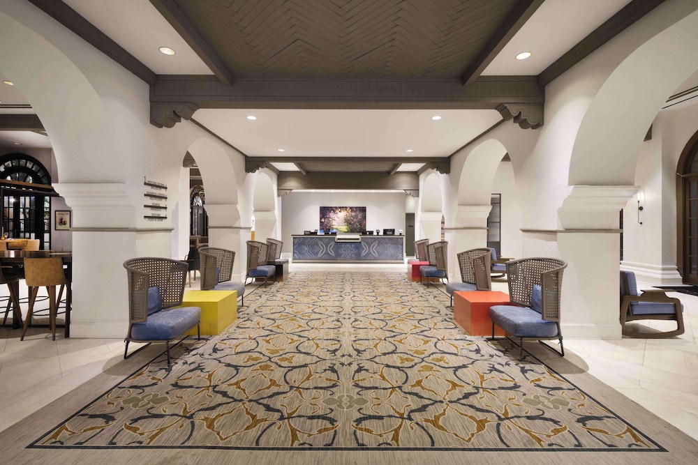 DoubleTree by Hilton Austin - photo 5