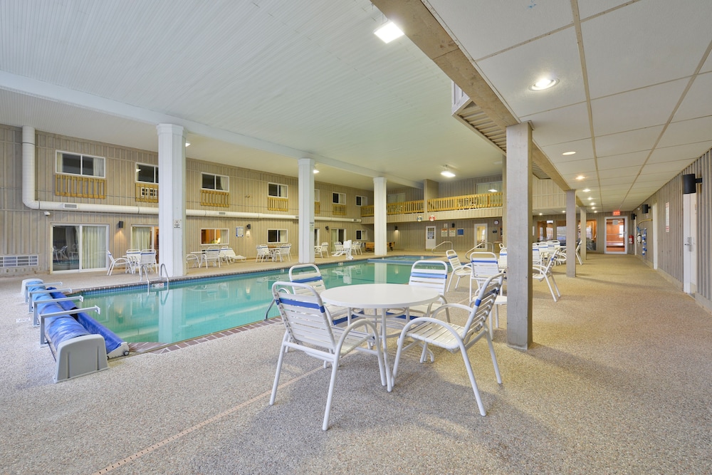 Sandwich Lodge & Resort - photo 48