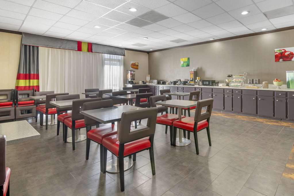Quality Inn & Suites Hardeeville Savannah North - photo 26