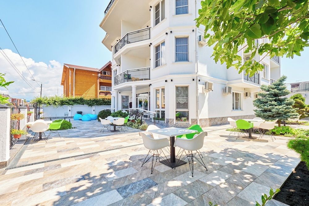 Blue Marine Hotel — hotel in Adler