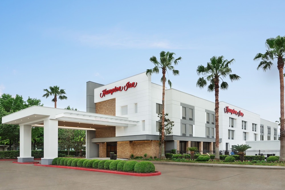Hampton Inn Houston Brookhollow - photo 39
