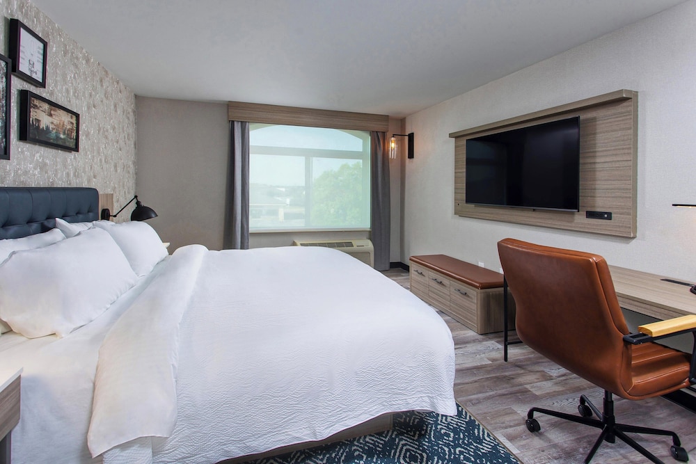 Four Points by Sheraton Appleton - photo 12