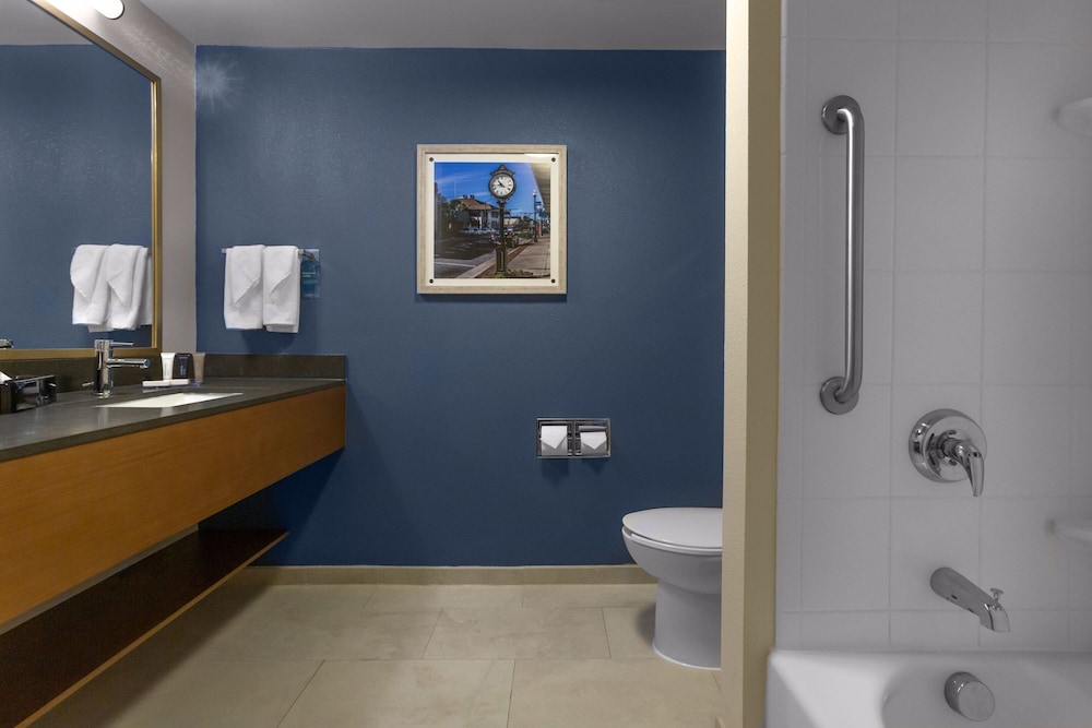Fairfield Inn & Suites by Marriott Elizabeth City - photo 24