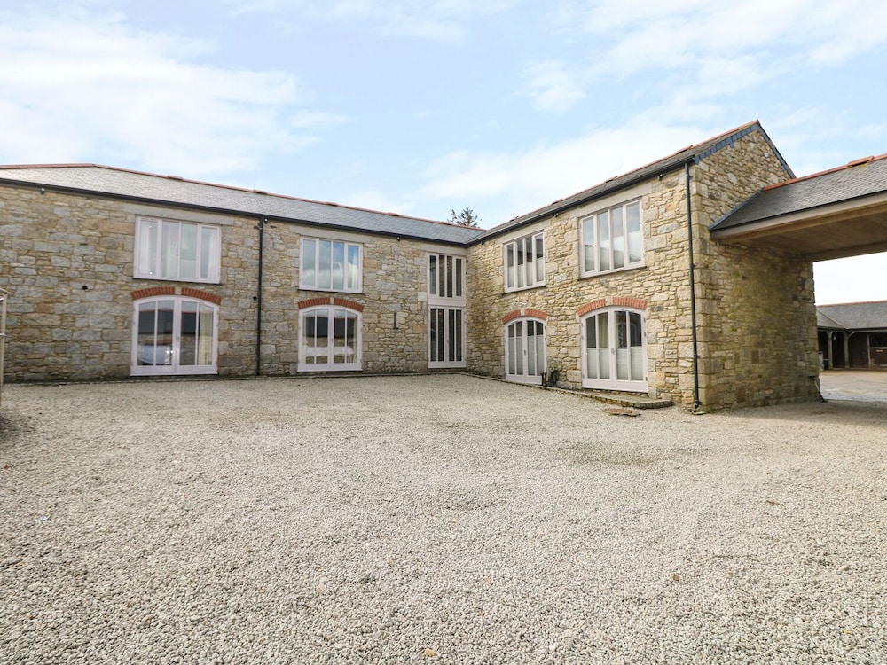 Helford 10690544 — Penryn