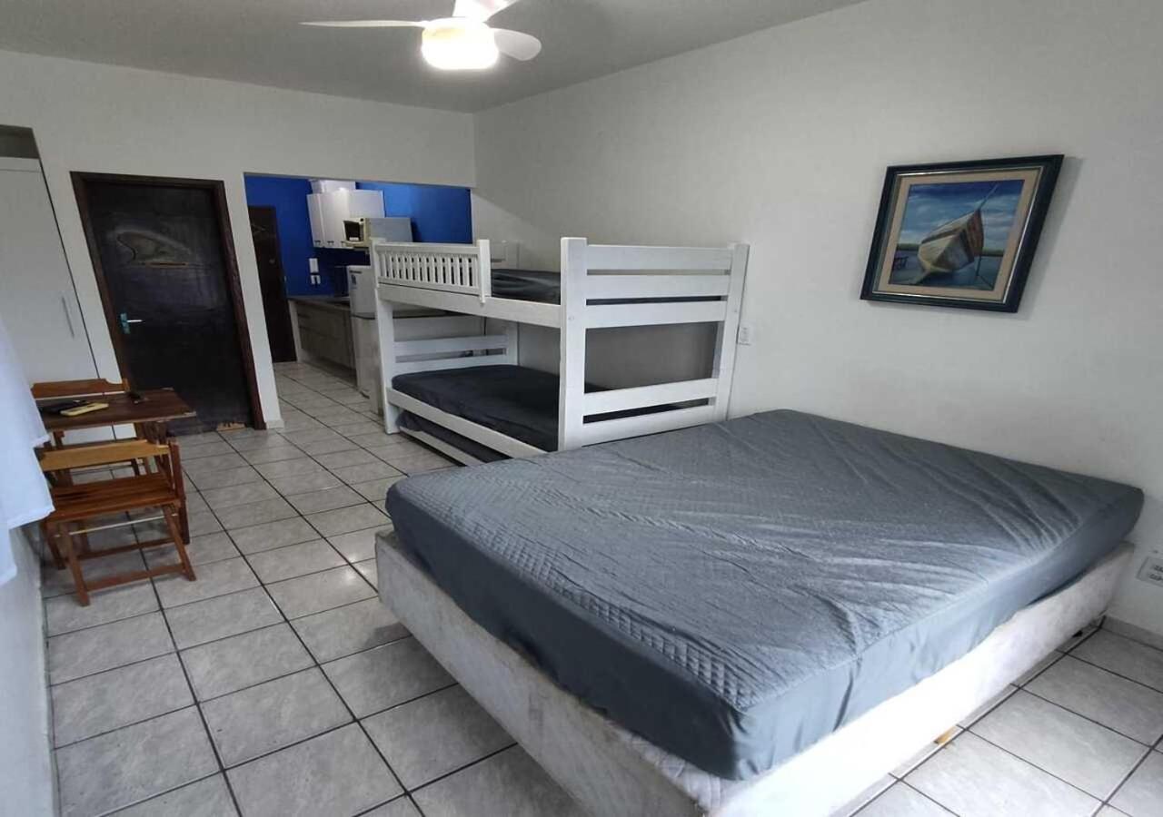 Flat Maresias 50m da Praia 02 Mar & Tur — 4-Star Luxury Hotel in Sao Sebastiao, Brasil