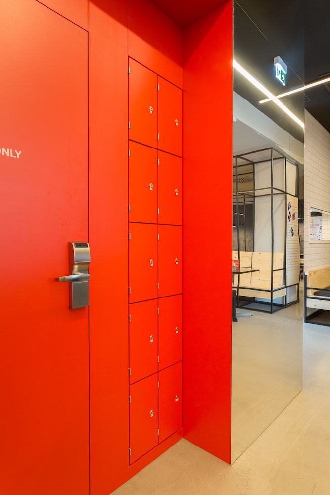 MEININGER Hotel Leipzig Hauptbahnhof