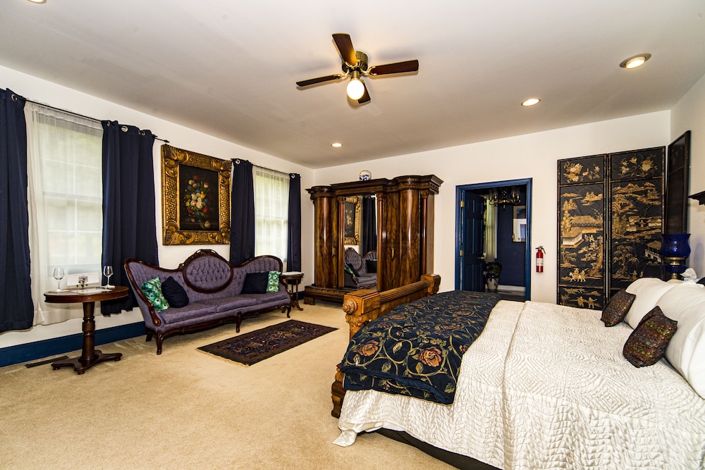 Stone Manor Boutique Inn - photo 10