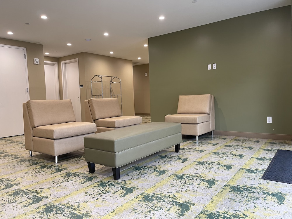 Super 8 by Wyndham Bronx Near Botanical Garden - photo 6
