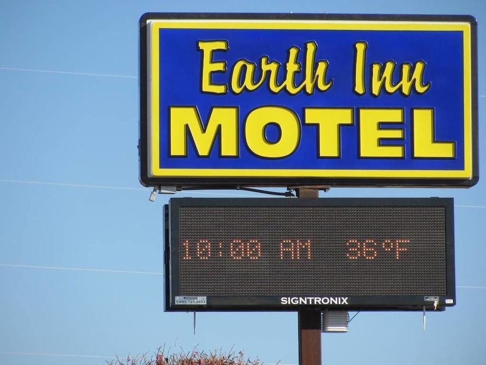 Earth Inn Motel - photo 31