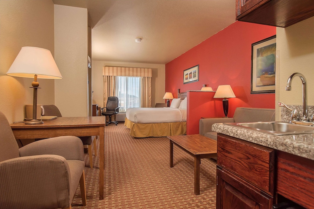 Baymont Inn and Suites by Wyndham Sturgis - photo 14