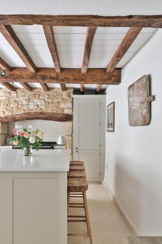 Two Rose Walk Cottage Cotswolds — Moreton In Marsh — photo 4