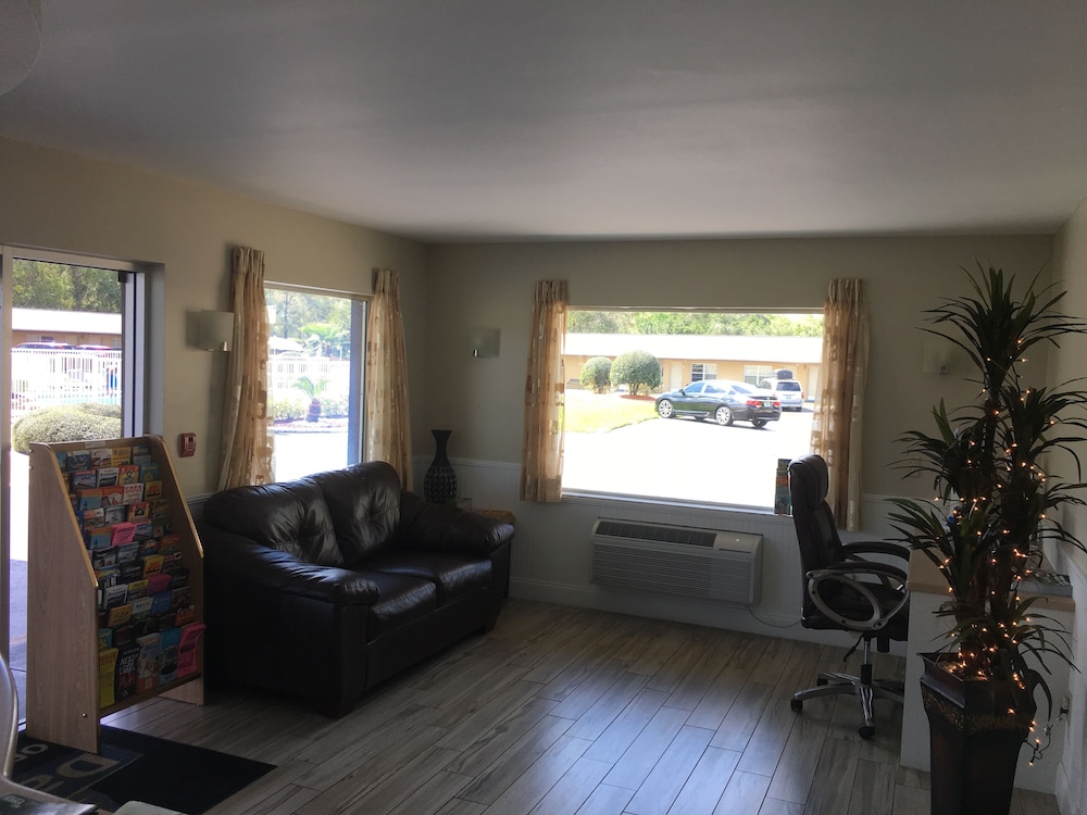 Blue Spring Inn Orange City in Orange, United States