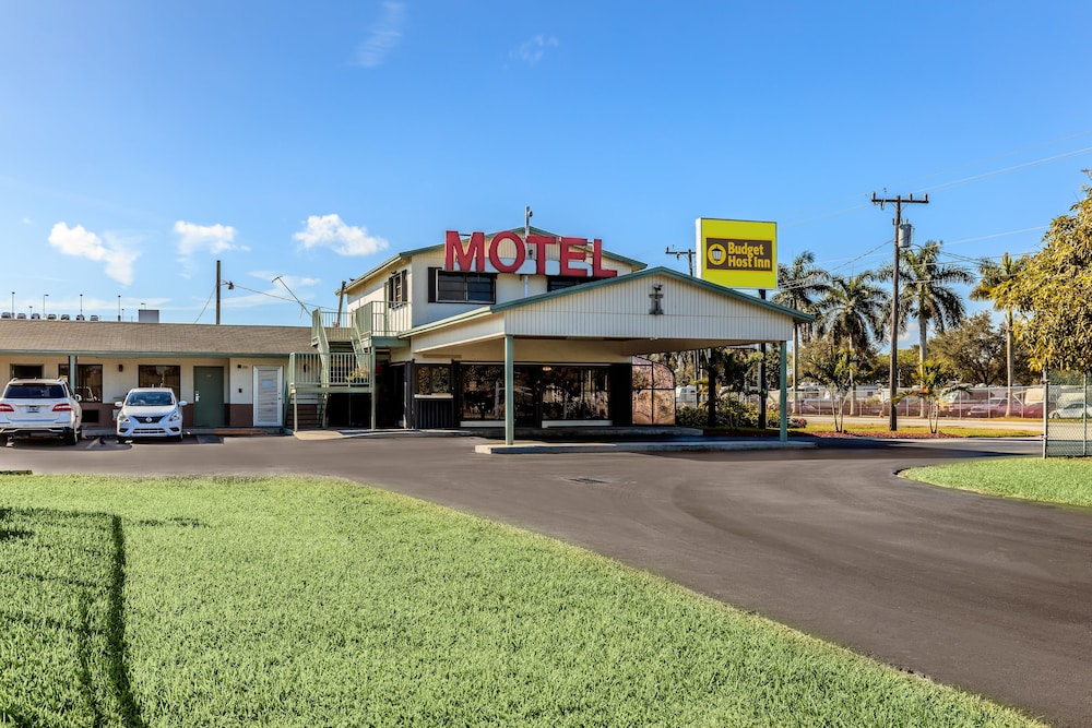 Budget Host Inn - photo 24