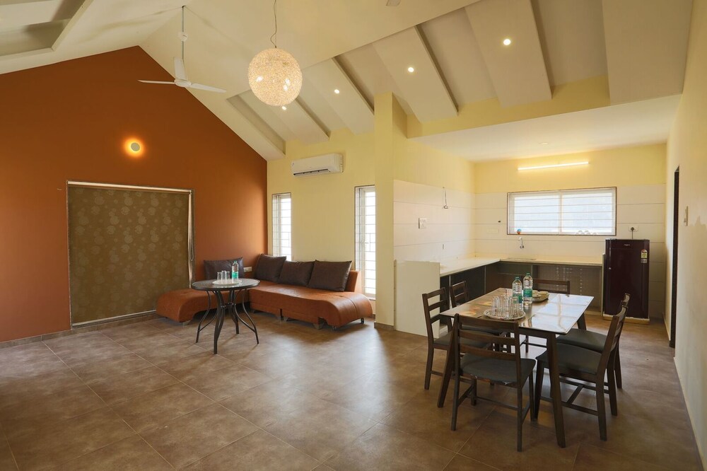 Prabhu Farms and Resort — hotel in Chotila