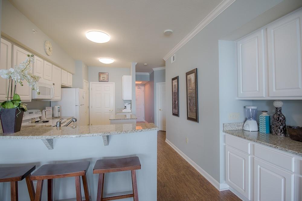 Legacy I 407 - photo 18