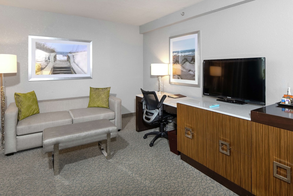 DoubleTree by Hilton Hotel Jacksonville Airport - photo 6